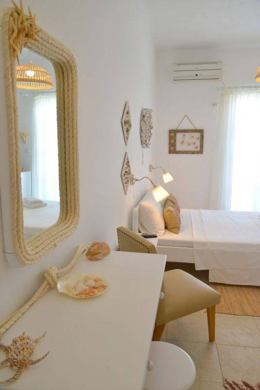 Room Photos Heliotropio Studios Apartments Milos - 